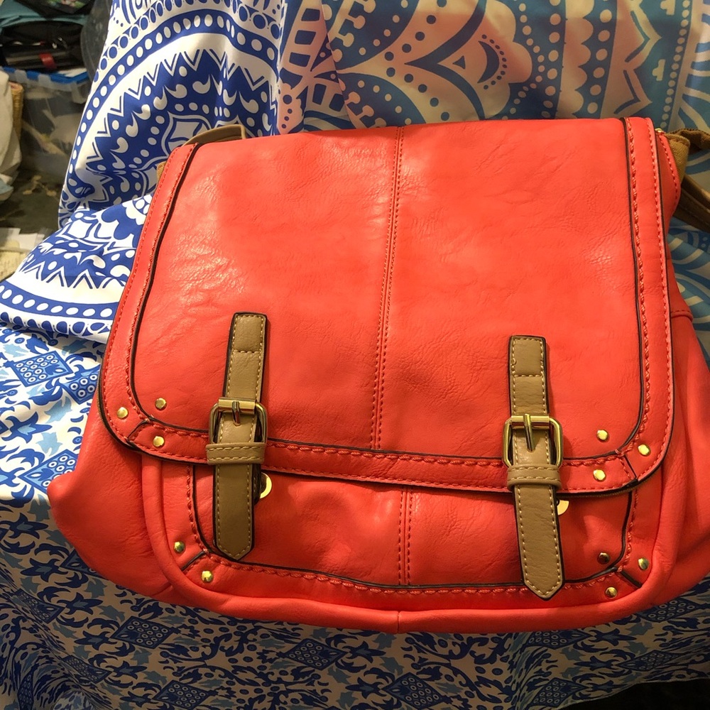 Simply Noah two way handbag